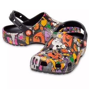 NEW Disney mickey & Minnie halloween crocs women size 10 men size 8